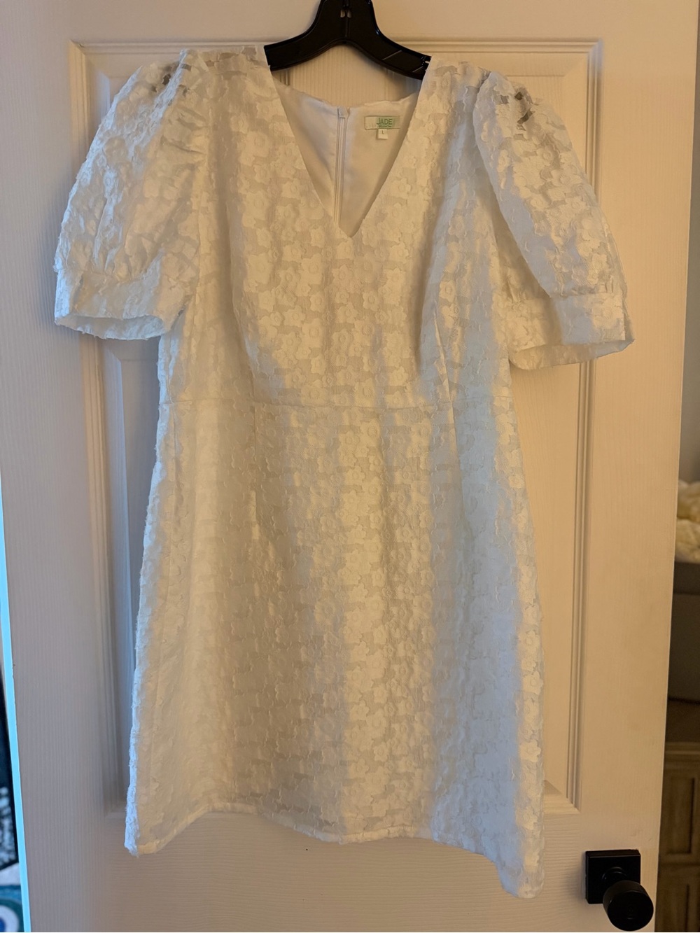 Jade White Floral Lace Puff-Sleeve Formal Dress